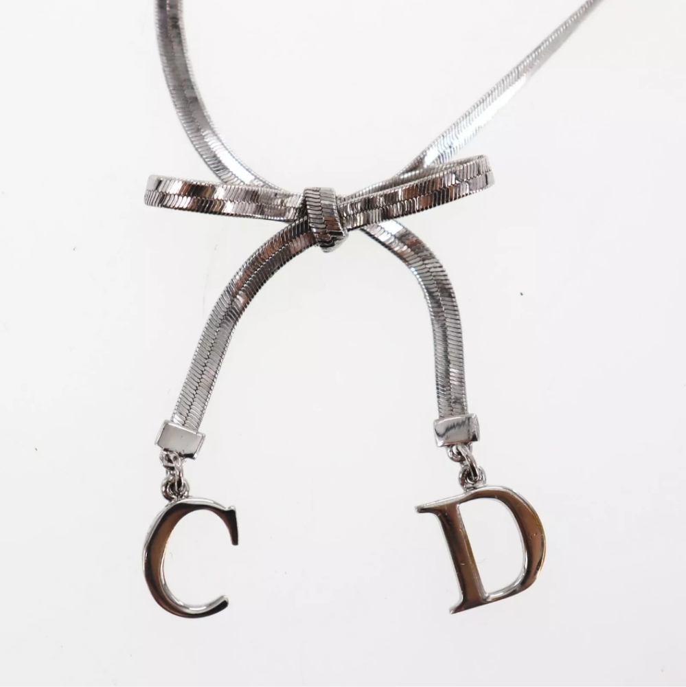 Christian Dior CD Logo Bow Used Necklace Choker Silver Vintage/ Gorgeous… - Picture 3 of 5
